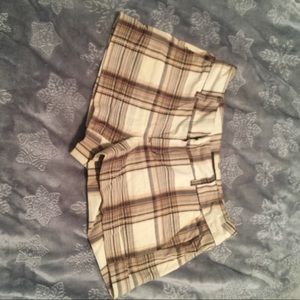 Brown plaid shorts size 5/6